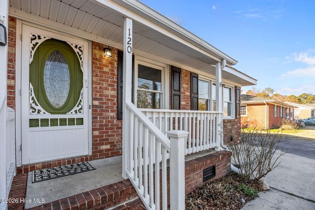 120 Princeton Drive, Jacksonville, NC 28546