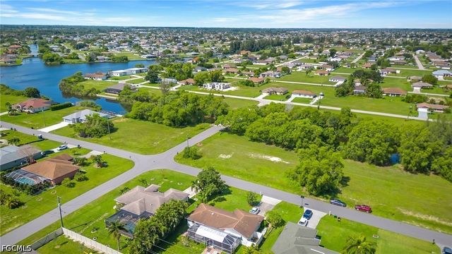 1001 NE 6th AVE, Cape Coral, FL 33909
