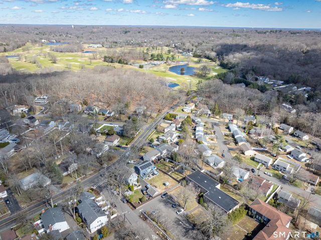 201 Highview Avenue C2, Stamford, CT 06907