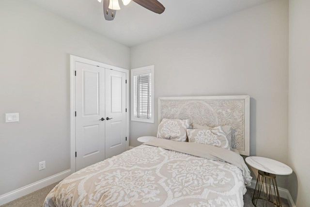 1020 Waterford Lane, Waunakee, WI 53597