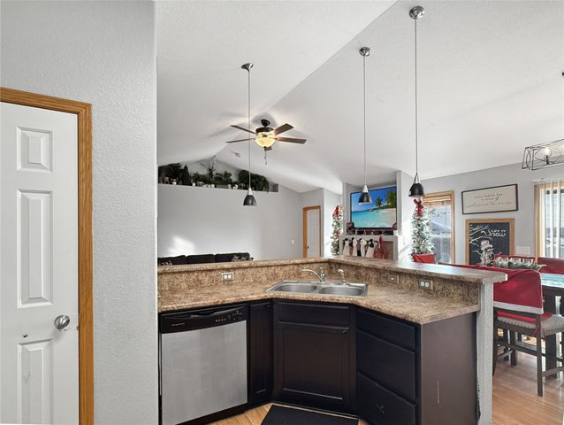 5135 Cypress Drive, Pleasant Hill, IA 50327