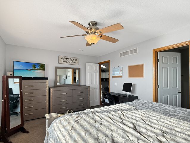 5135 Cypress Drive, Pleasant Hill, IA 50327