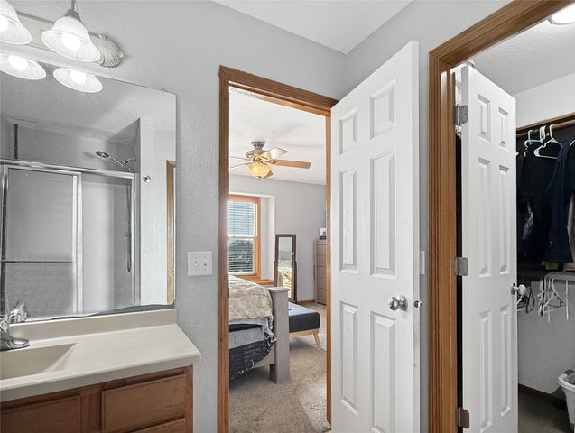 5135 Cypress Drive, Pleasant Hill, IA 50327