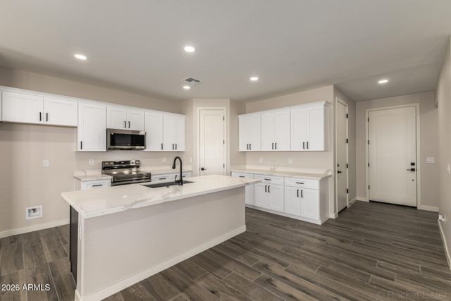 9430 W SAN LAZARO Drive, Arizona City, AZ 85123