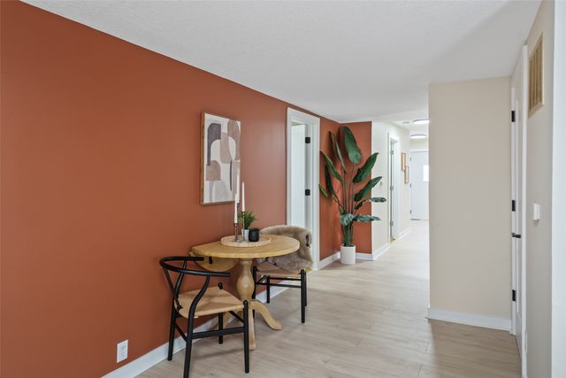 1431 E 19th Street, Des Moines, IA 50316