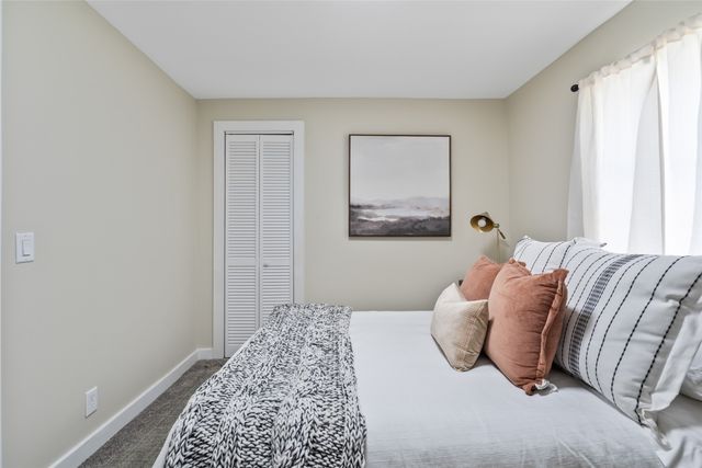 1431 E 19th Street, Des Moines, IA 50316