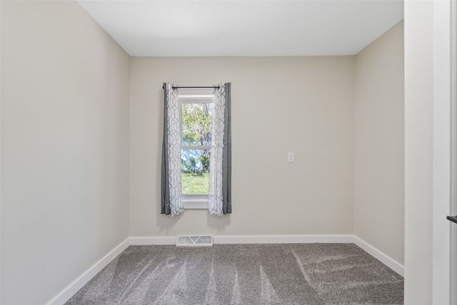 1431 E 19th Street, Des Moines, IA 50316