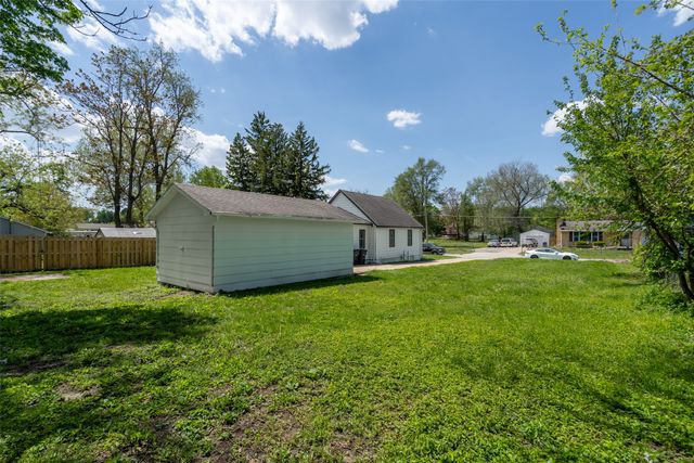 1431 E 19th Street, Des Moines, IA 50316
