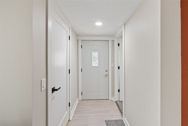 1431 E 19th Street, Des Moines, IA 50316