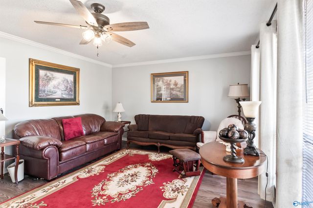 1201 Elm Circle, Albertville, AL 35950