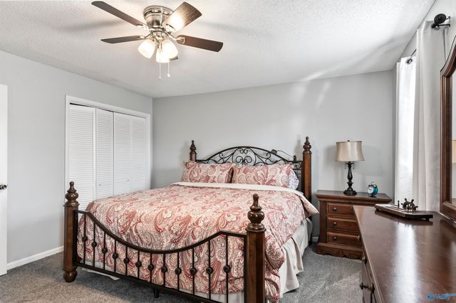 1201 Elm Circle, Albertville, AL 35950