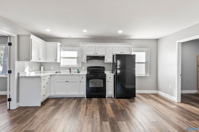 1201 Elm Circle, Albertville, AL 35950