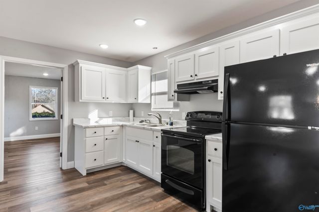 1201 Elm Circle, Albertville, AL 35950