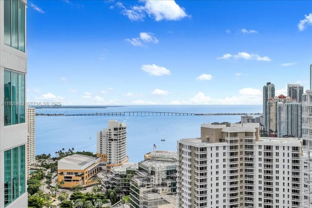 900 Brickell Key Blvd 2605, Miami, FL 33131