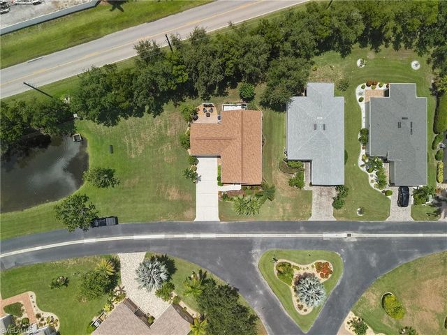 24500 Rio Villa Lakes CIR, Punta Gorda, FL 33950