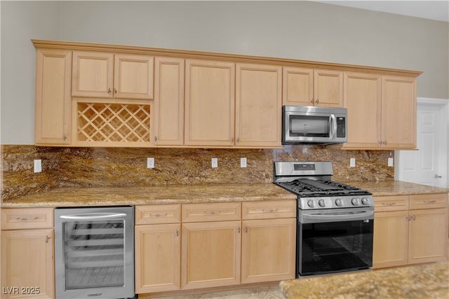 3829 Bracebridge Falls Avenue, North Las Vegas, NV 89085