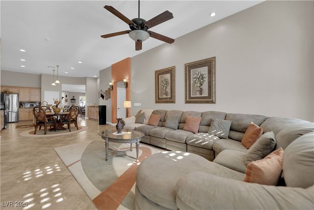 3829 Bracebridge Falls Avenue, North Las Vegas, NV 89085