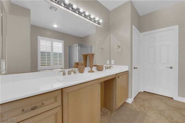 3829 Bracebridge Falls Avenue, North Las Vegas, NV 89085