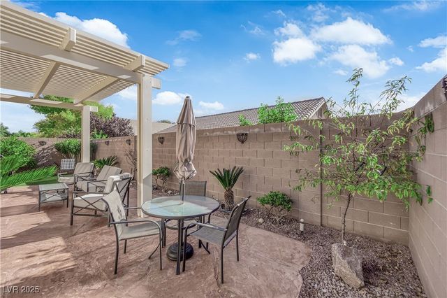 3829 Bracebridge Falls Avenue, North Las Vegas, NV 89085