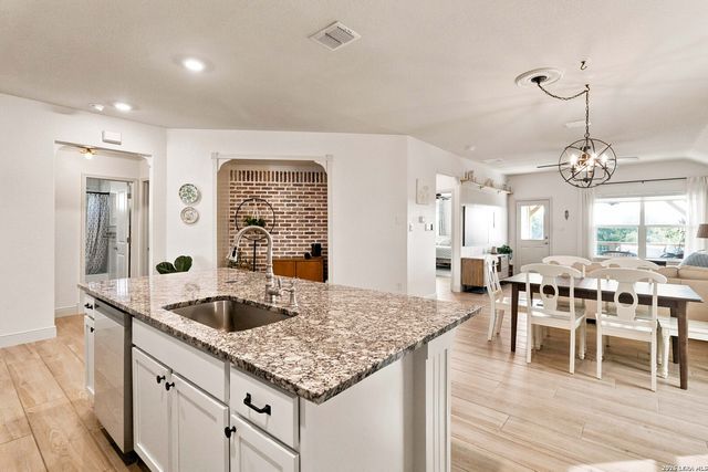 3892 Copper, Bulverde, TX 78163
