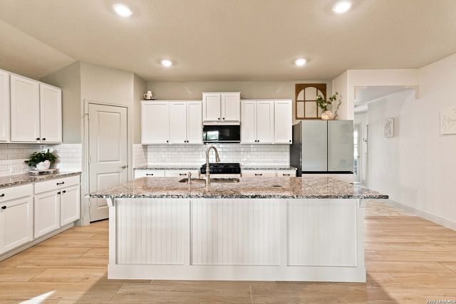 3892 Copper, Bulverde, TX 78163