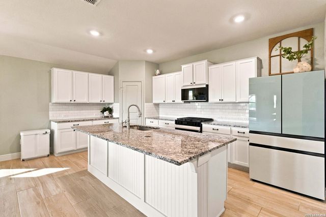 3892 Copper, Bulverde, TX 78163