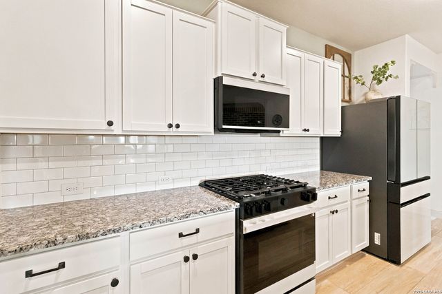 3892 Copper, Bulverde, TX 78163
