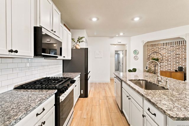 3892 Copper, Bulverde, TX 78163
