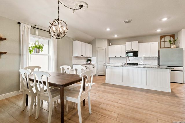 3892 Copper, Bulverde, TX 78163