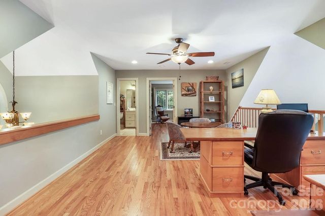 301 Gateway Drive, Hendersonville, NC 28739