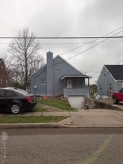2807 W Galbraith Road, Cincinnati, OH 45239