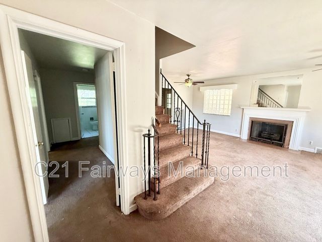 2527 Versailles Ave, Mckeesport, PA 15132