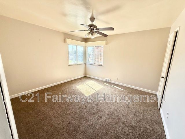 2527 Versailles Ave, Mckeesport, PA 15132