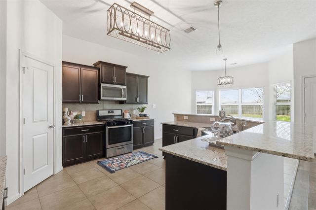 103 Ryan Drive, Dayton, TX 77535