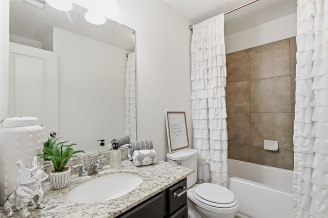 103 Ryan Drive, Dayton, TX 77535