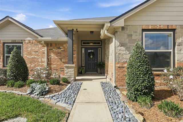 103 Ryan Drive, Dayton, TX 77535