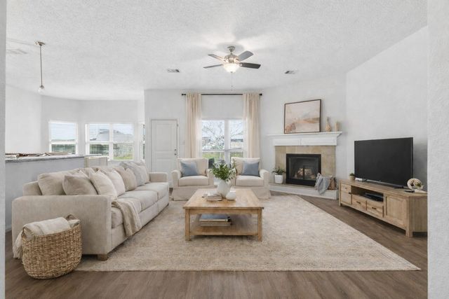 103 Ryan Drive, Dayton, TX 77535