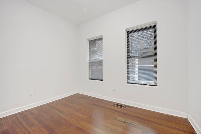 1010 W Dakin Street 1, Chicago, IL 60613