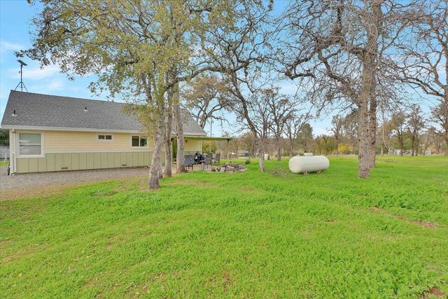 203 Tennessee Ln, Bangor, CA 95901