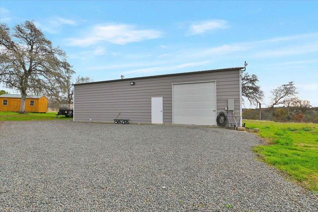 203 Tennessee Ln, Bangor, CA 95901