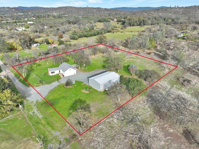 203 Tennessee Ln, Bangor, CA 95901