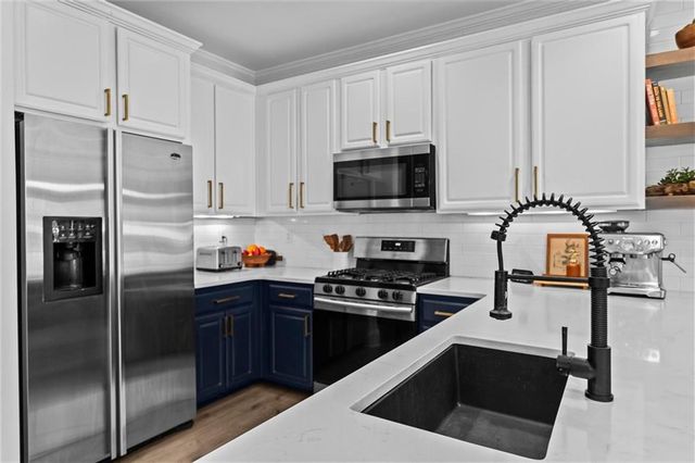 305 Glen Ivy, Marietta, GA 30062