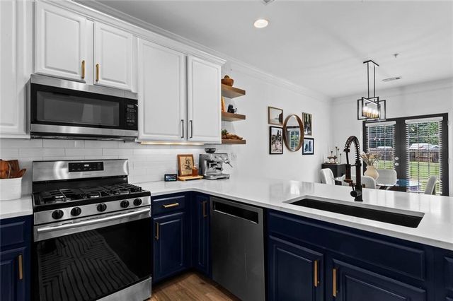 305 Glen Ivy, Marietta, GA 30062