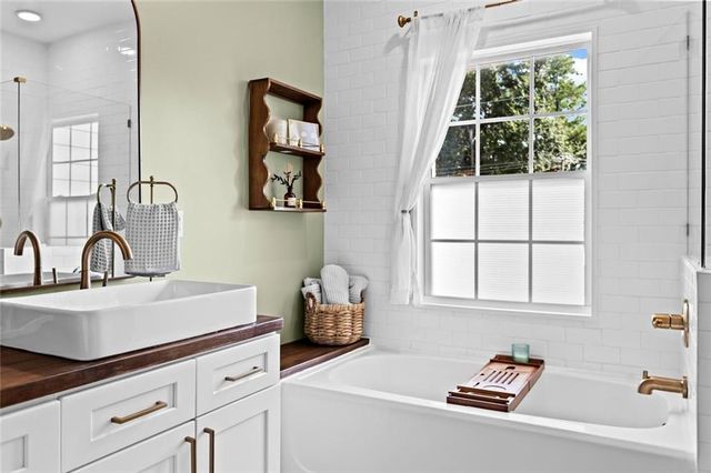 305 Glen Ivy, Marietta, GA 30062