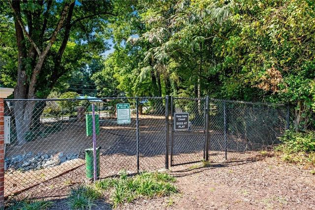 305 Glen Ivy, Marietta, GA 30062