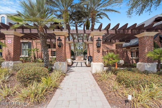 200 S ARABELLA Way, St. Johns, FL 32259