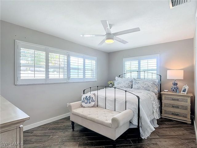 2818 SE 17th PL, Cape Coral, FL 33904