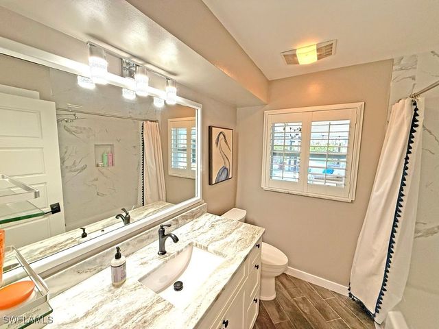 2818 SE 17th PL, Cape Coral, FL 33904