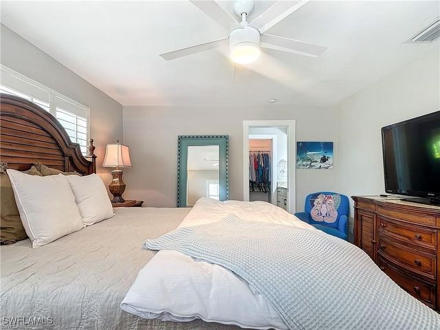 2818 SE 17th PL, Cape Coral, FL 33904