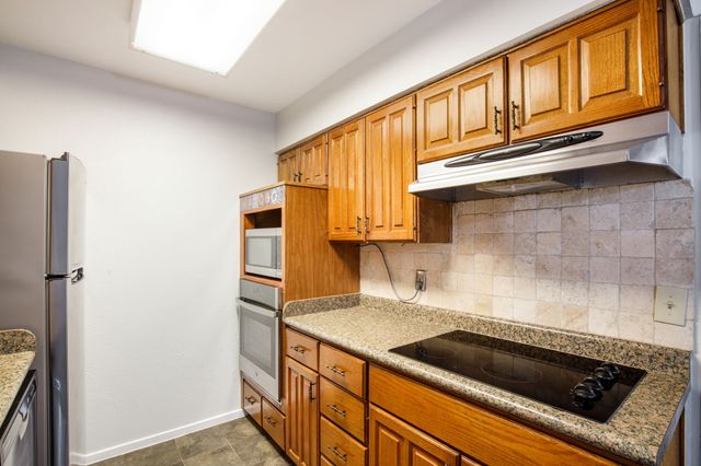 11338 Park Central Place B, Dallas, TX 75230